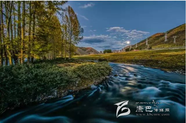 新都橋，正在打開最美時光,我在這里等你......